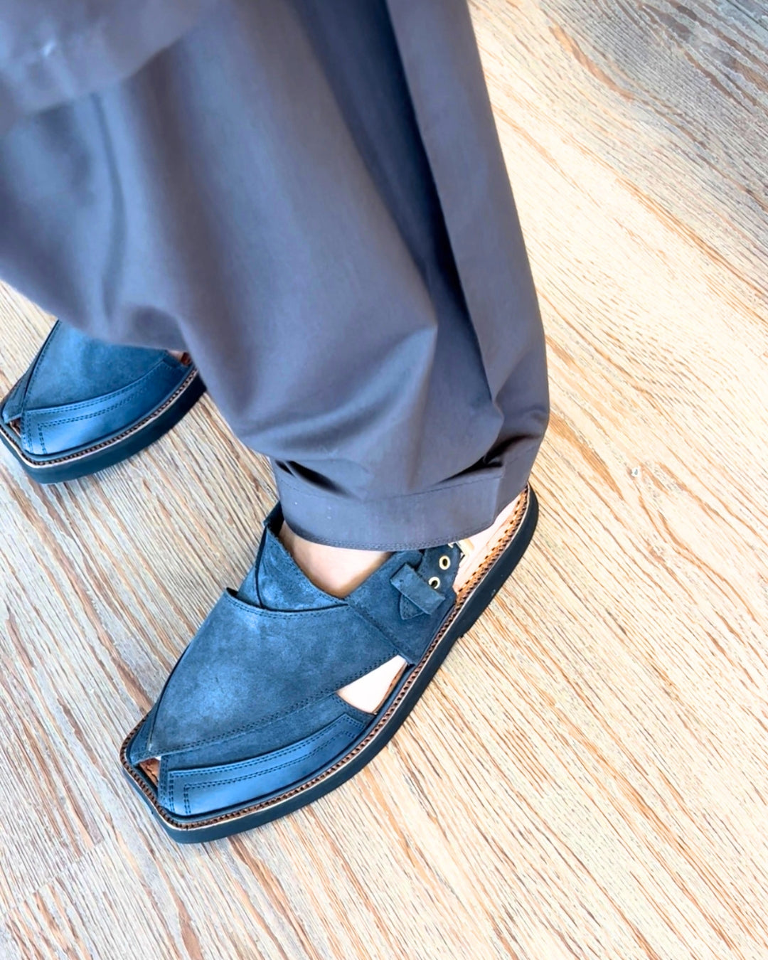 Classic Suede Peshawari (Midnight Navy)